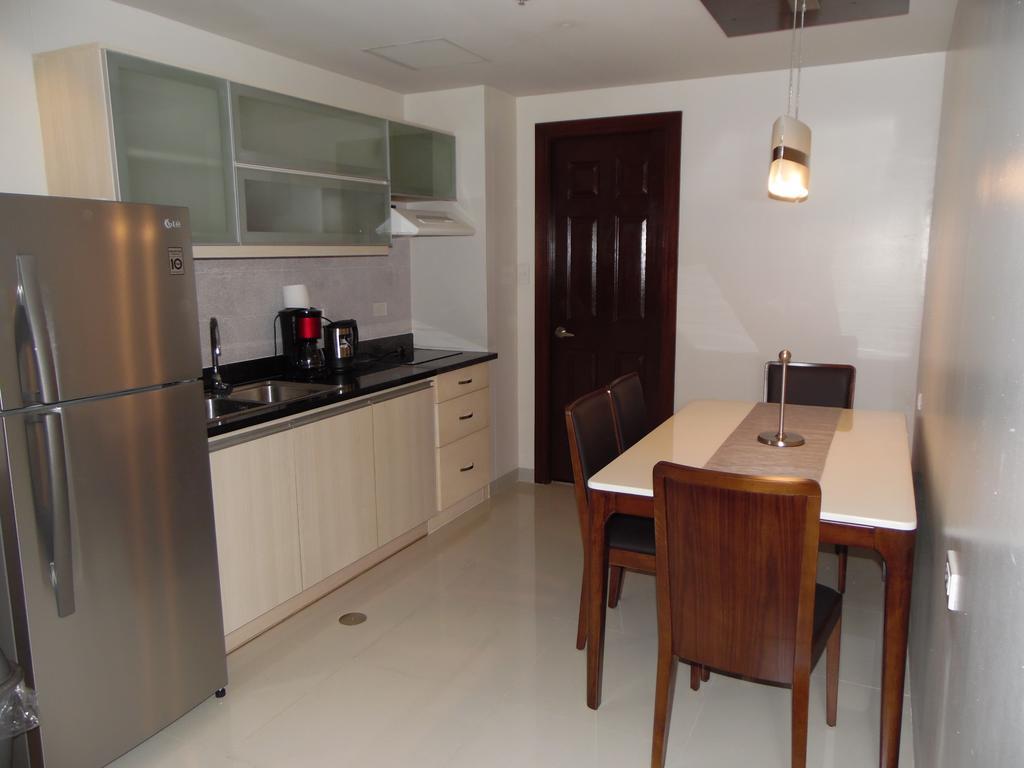 Avalon Condominium Cebu Szoba fotó