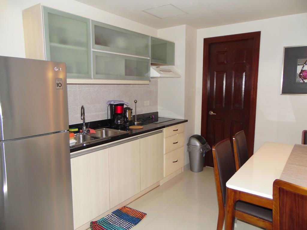 Avalon Condominium Cebu Szoba fotó